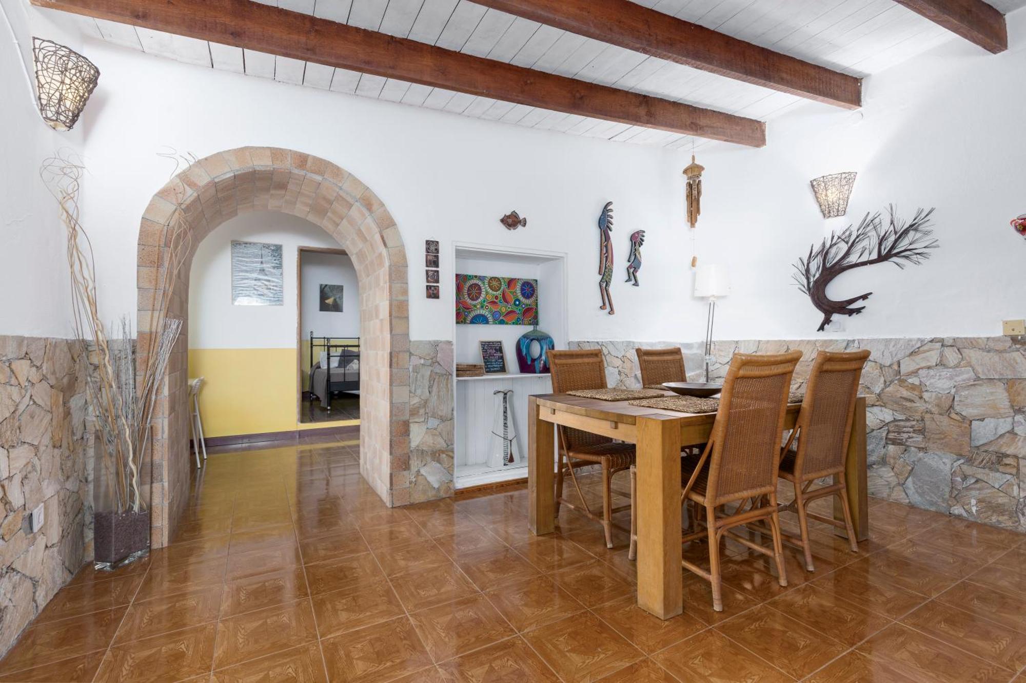 Home2Book Quiet Villa With Private Pool Triquivijate Luaran gambar